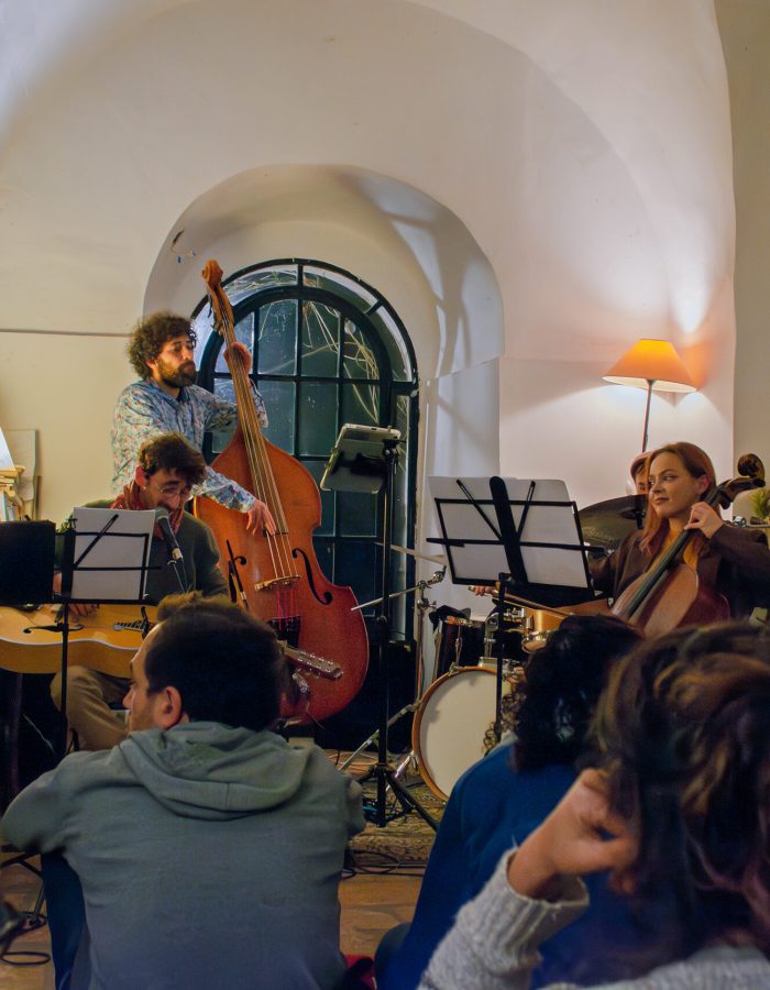 Itamar-Dagan-Ensemble_Photo-by-Miriam-Roth